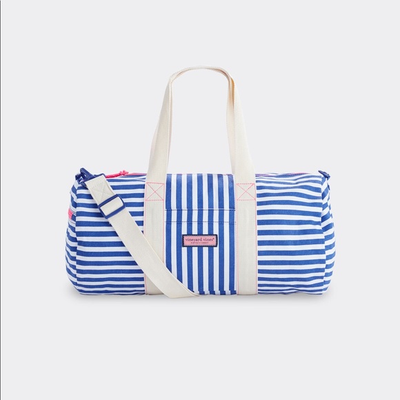 Vineyard Vines Handbags - Vineyard Vines stripe duffle bag